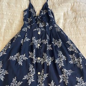 Brand New with Tags Blue Floral Tie Front Mid Dress